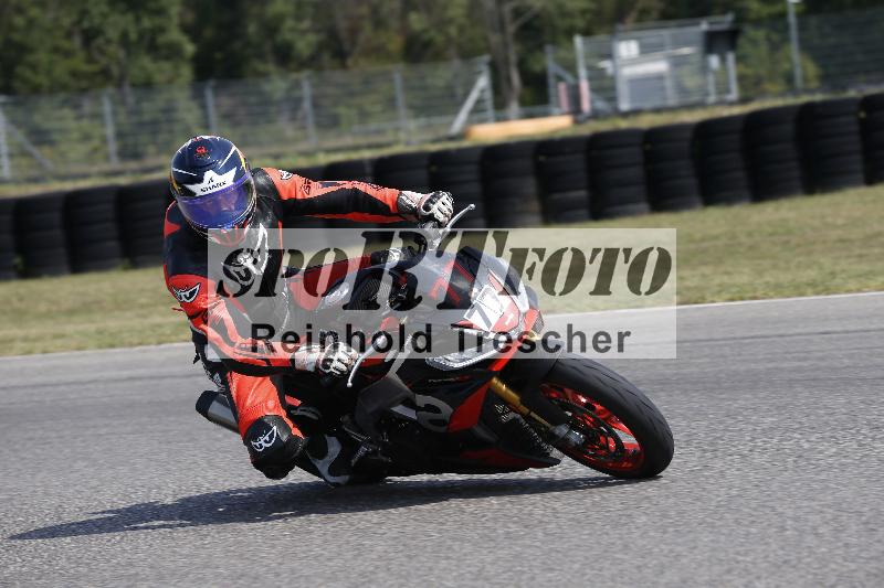 /Archiv-2025/49 26.08.2025 Cornu Master School ADR/blau-bleu/77